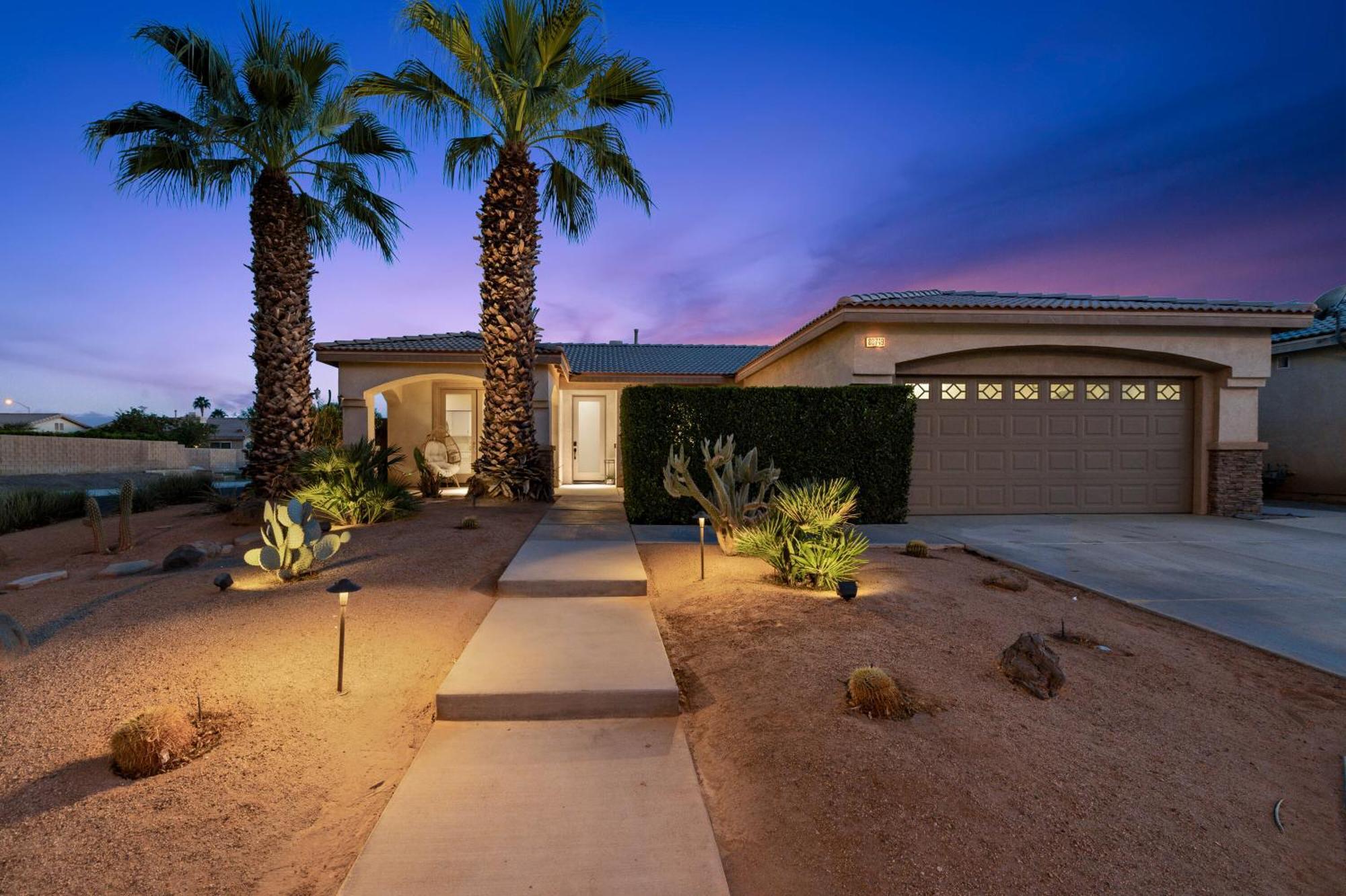 Casa Desert Muse With Heated Pool Spa Firepit Mini Golf And Games إنديو المظهر الخارجي الصورة