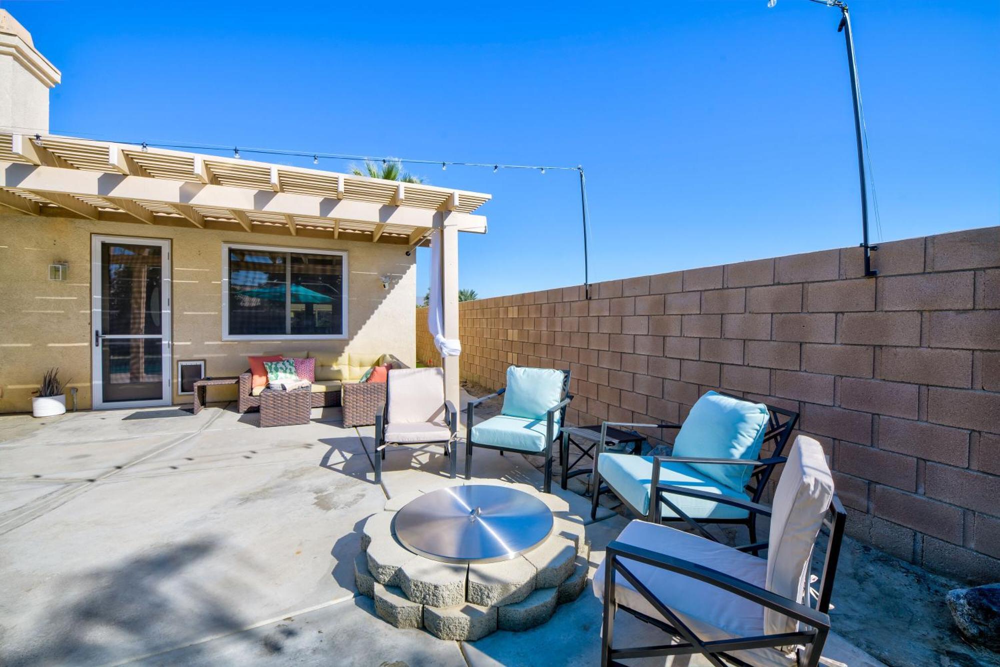Casa Desert Muse With Heated Pool Spa Firepit Mini Golf And Games إنديو المظهر الخارجي الصورة